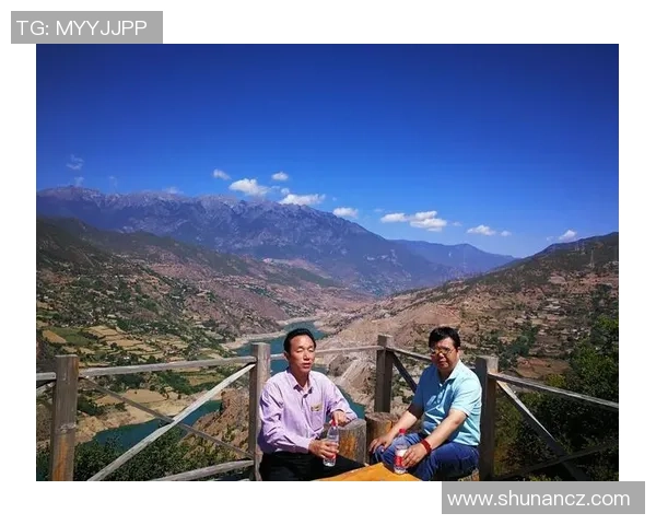 足球明星携手捐款助力甘肃灾后重建 温暖贫困地区民众生活